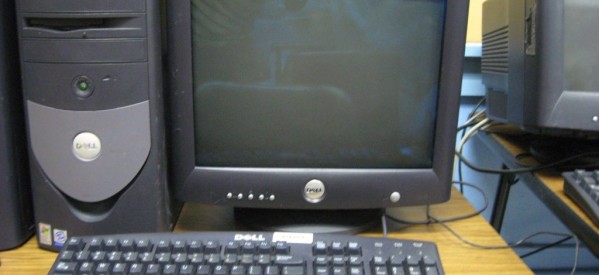 Κλοπή υπολογιστή από εταιρία στην Καλαμπάκα