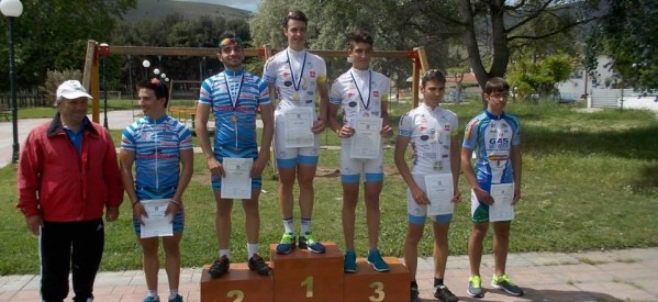 Άλλες δύο νίκες για τον έφηβο ποδηλάτη Σούλιο Ζήση
