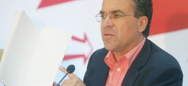Ντινόπουλος: Δεν προβλέπονται απολύσεις στους ΟΤΑ