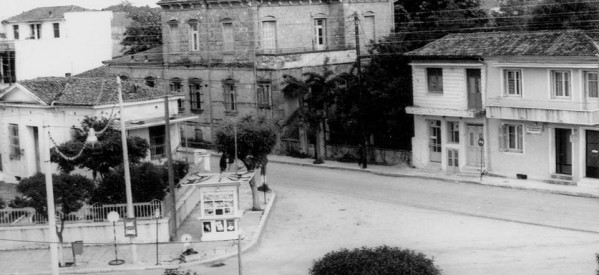 Tρίκαλα – Ασκληπιού και Γαριβάλδη στα 1960