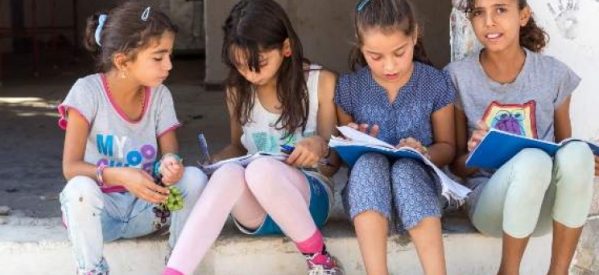 Σε 2 σχολικές μονάδες των Τρικάλων η εκπαίδευση των προσφυγόπουλων