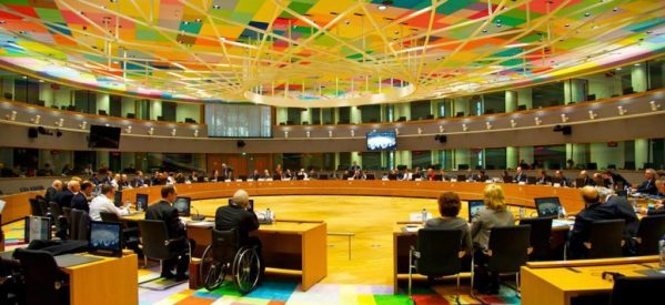 Από τις Πρέσπες… στο Eurogroup: Χρέος, παζάρια και ανταλλάγματα