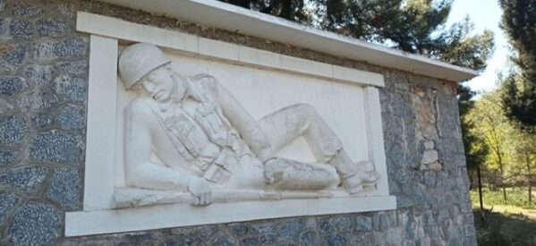 Ζάρκο – Εξαιρετική πρωτοβουλία για το Μνημείο του Αγνώστου Στρατιώτη