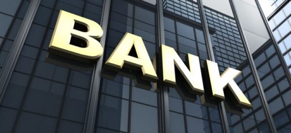 Τρόμος στις κεντρικές τράπεζες απ τη κατάρρευση των Silicon Valley Bank & Signature Bank